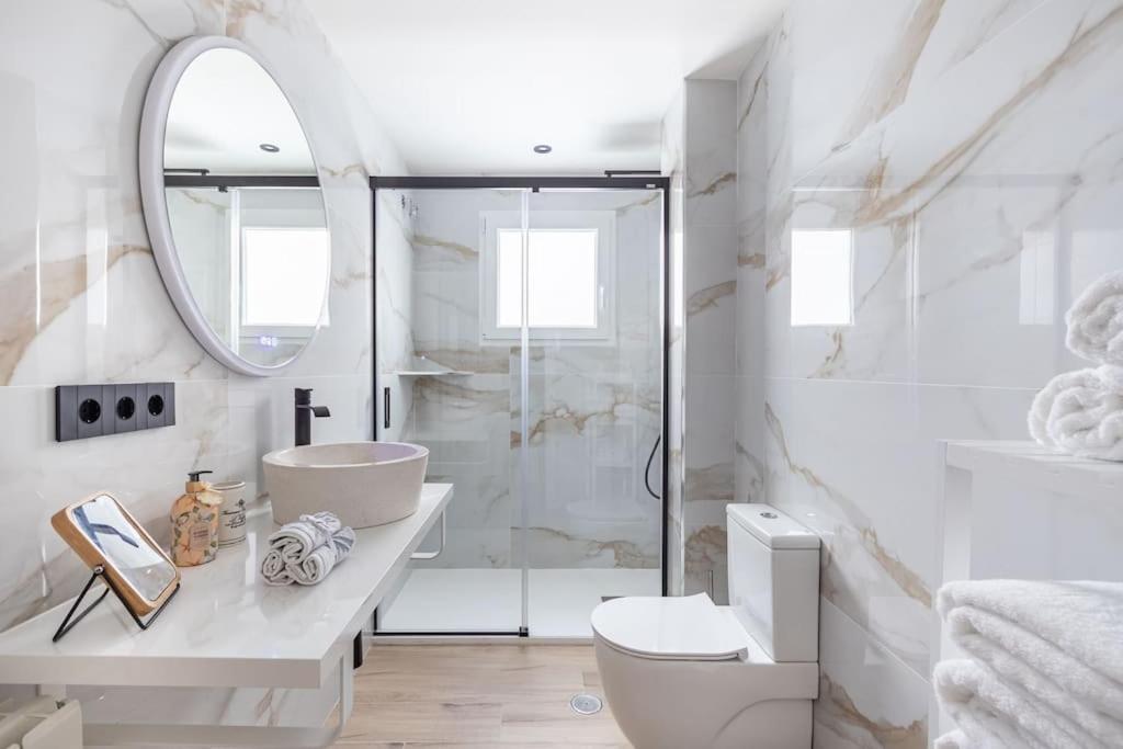 Apartment Luxury De Conde Cifuentes *